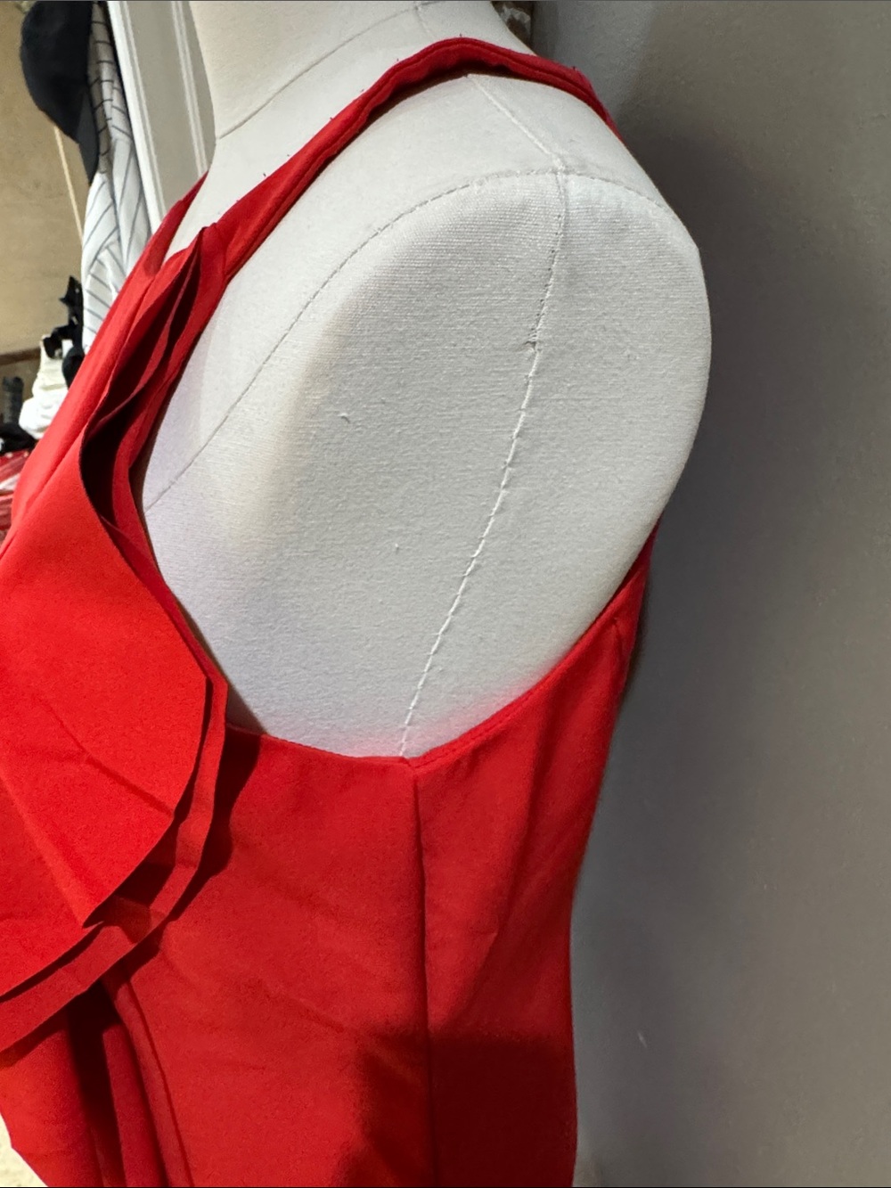 Vince Camuto Red Ruffle-Trim Midi Dress - Picture 3 of 6
